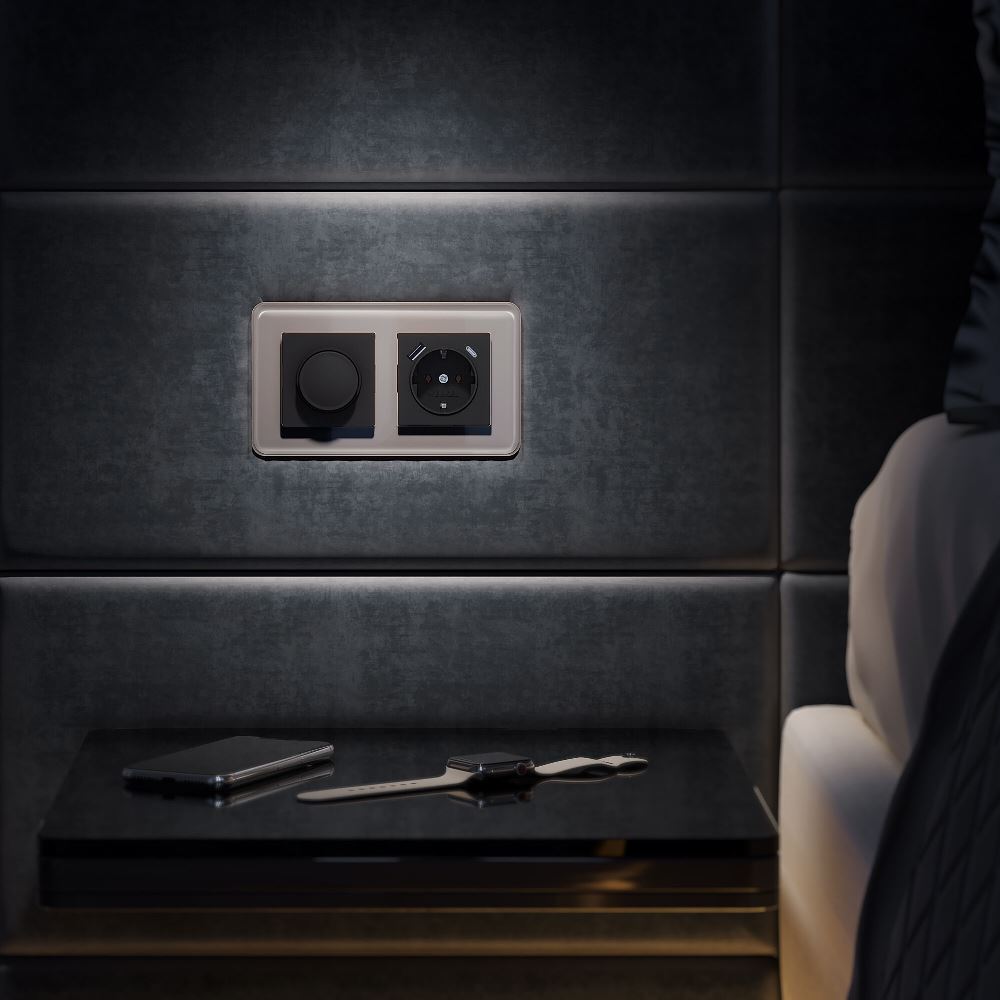 Рамка стеклянная Werkel Elite на 2 поста Дымчатый W0022417 — изображение 2