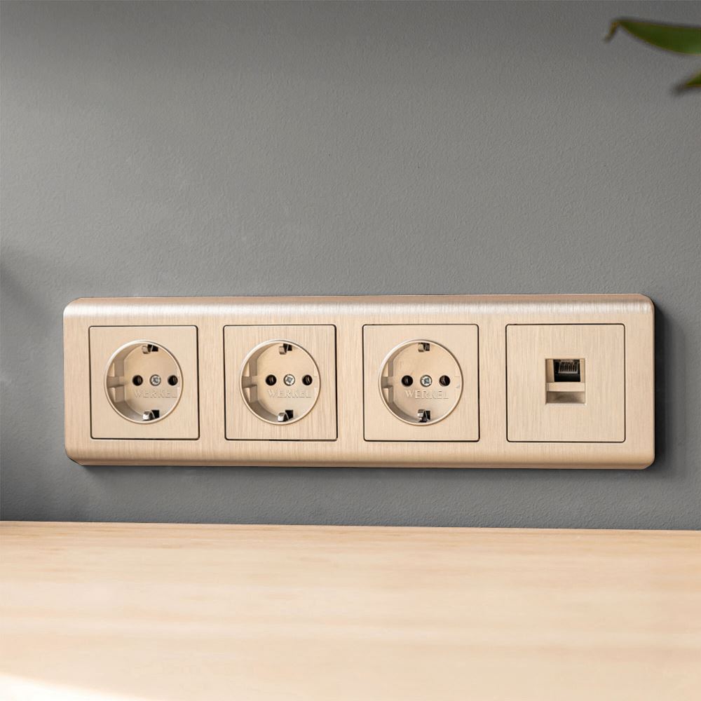 Розетка встраиваемая Ethernet Werkel RJ-45 Шампань рифленый W1181010 — изображение 3